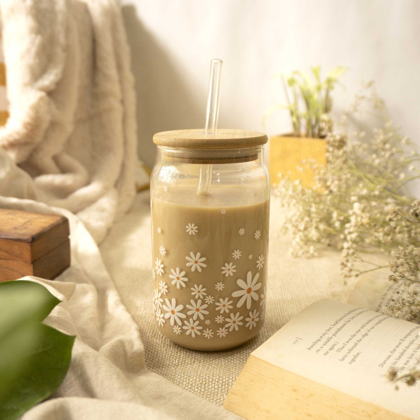 Daisy Rain glass tumbler